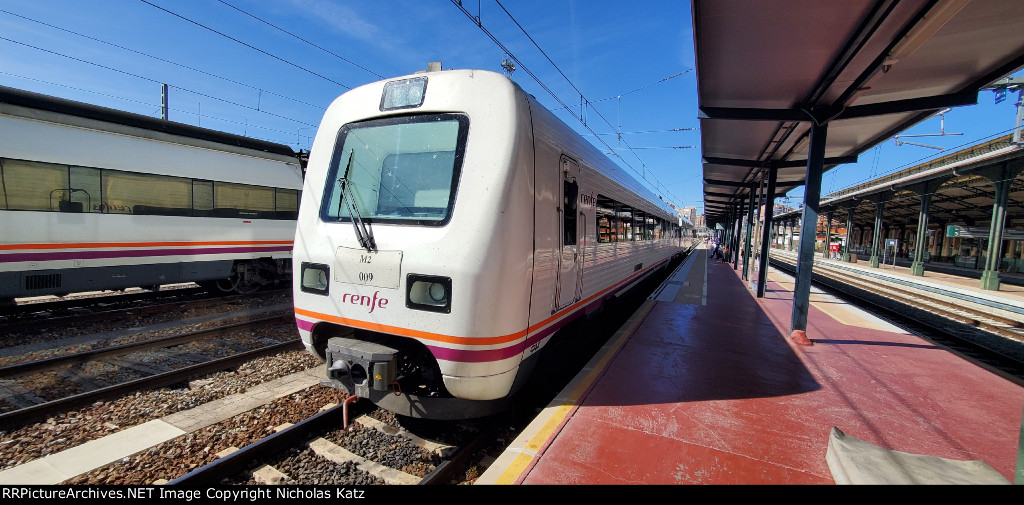 RENFE 594-009